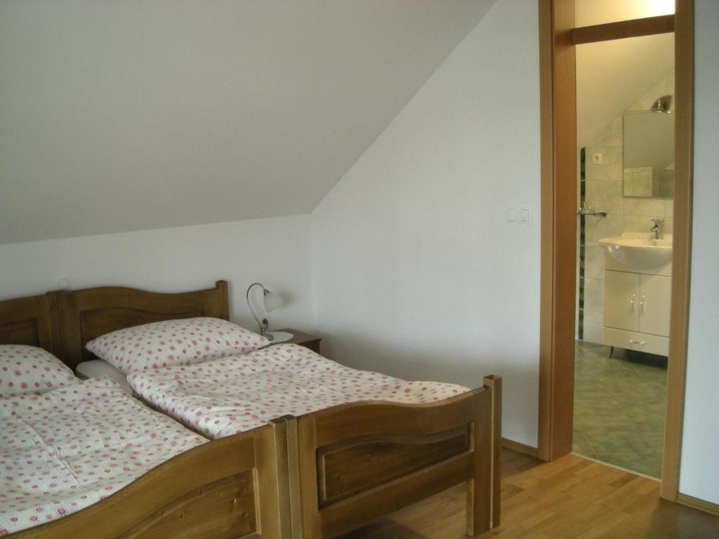 Turisticna Kmetija Logar Hotel Grahovo Kamer foto