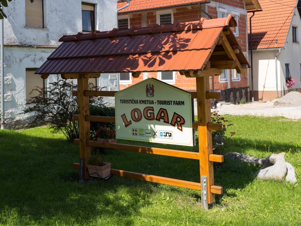 Turisticna Kmetija Logar Hotel Grahovo Buitenkant foto